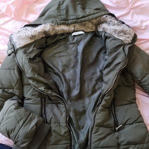 Green puff jacket